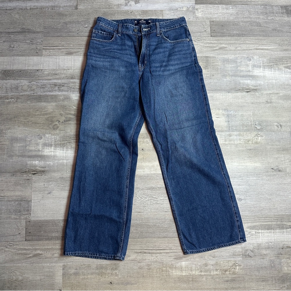 Hollister Ultra High Rise Baggy Jeans